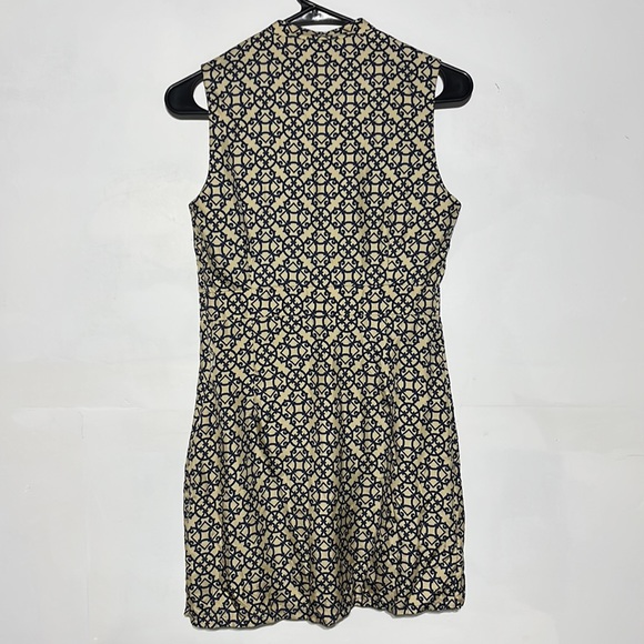 Vineyard Vines 100% Silk Geometric Ruffle Detail Printed Dress Size 0 - Picture 5 of 8